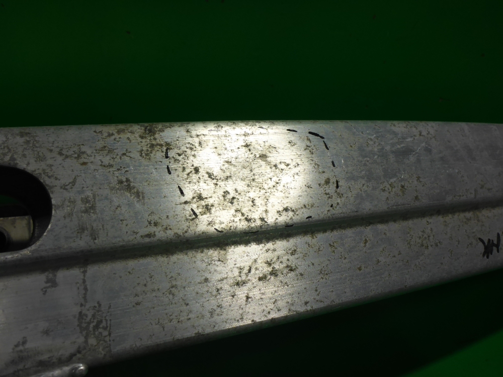 Усилитель заднего бампера