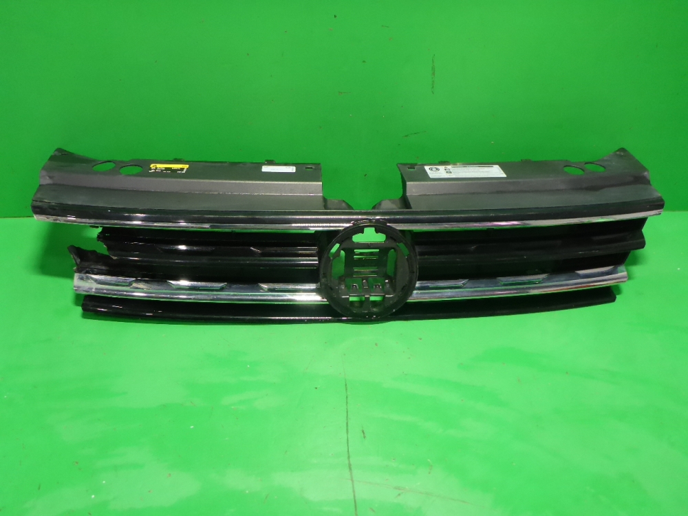 Накладка на решетку радиатора