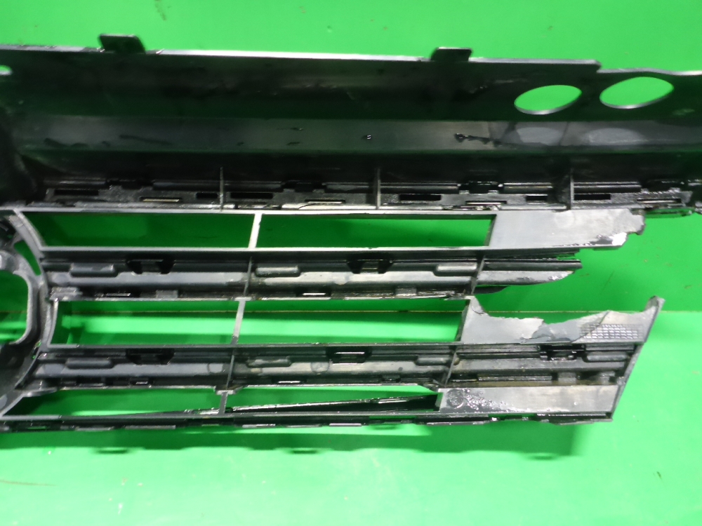 Накладка на решетку радиатора