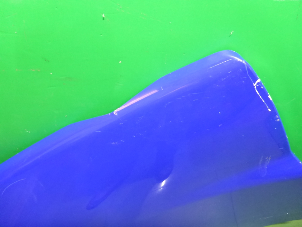 Спойлер (дефлектор) крышки багажника