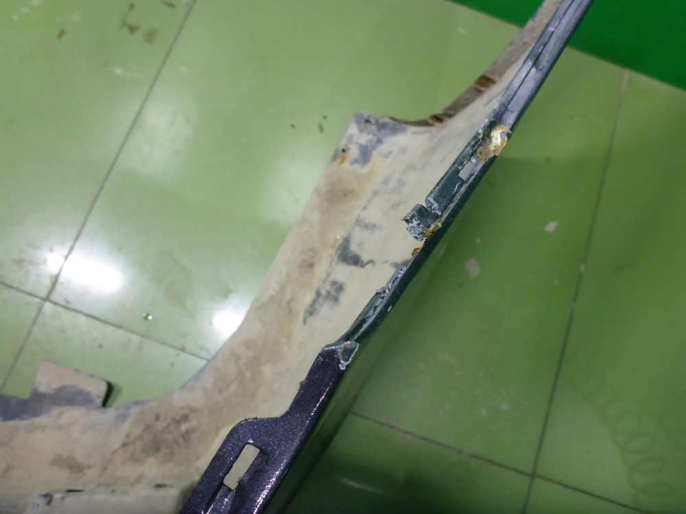 Бампер задний