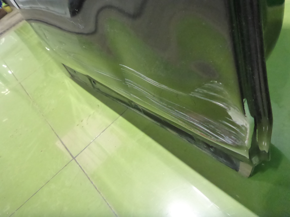 Дверь задняя правая