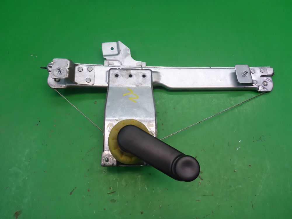 Стеклоподъемник механ. задний левый