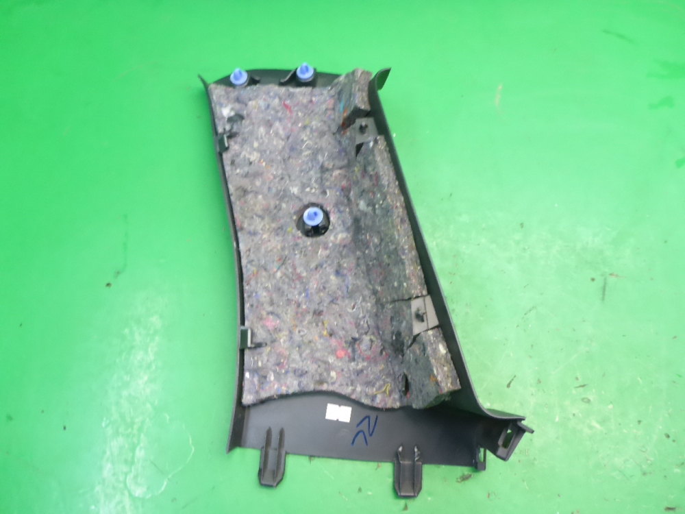 Обшивка стойки