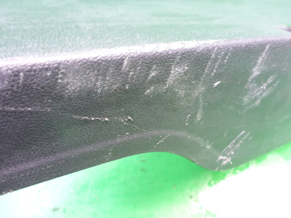 Держатель задней полки