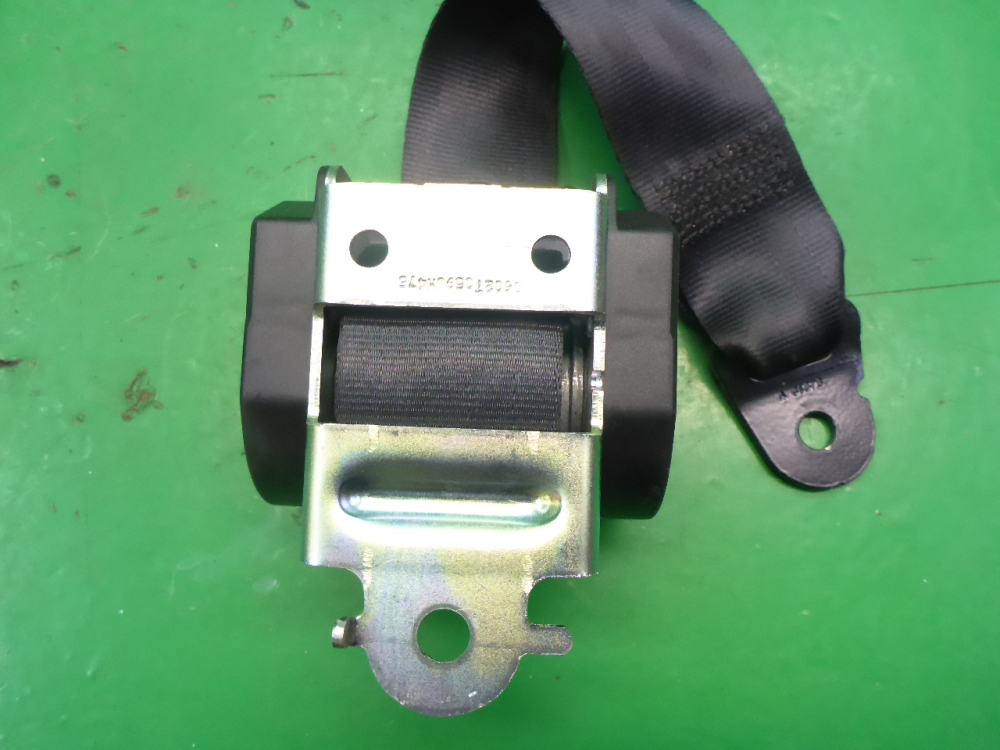 Ремень безопасности