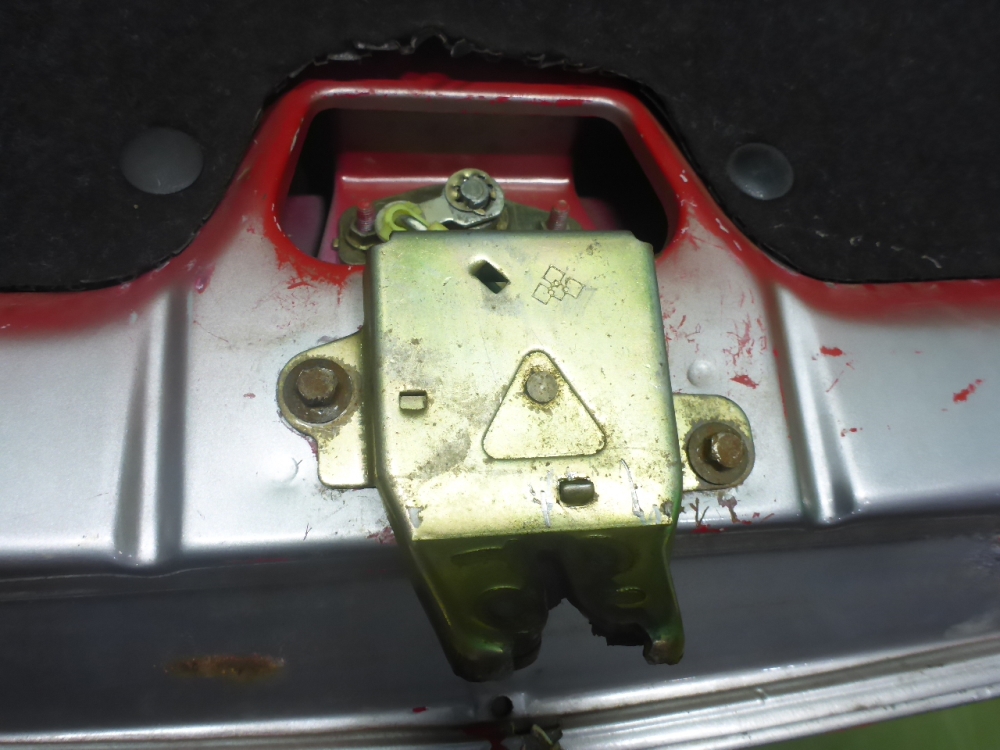 Крышка багажника