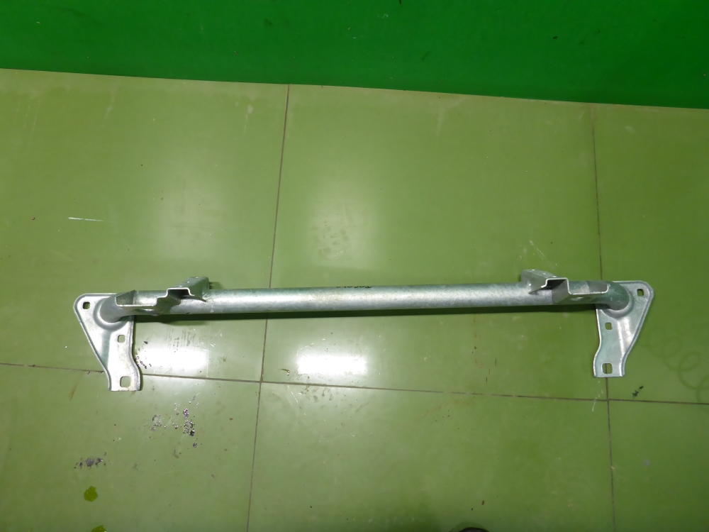 Балка подрадиаторная