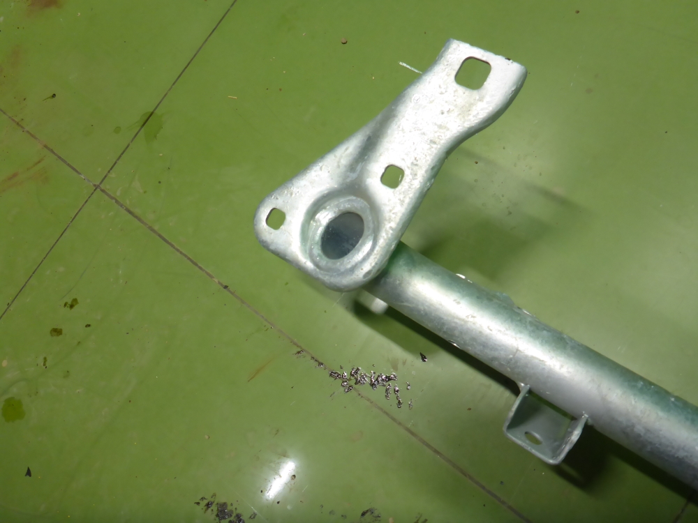 Балка подрадиаторная