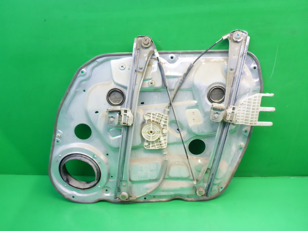 Стеклоподъемник электр. передний левый