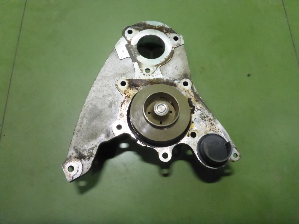 Насос водяной (помпа)