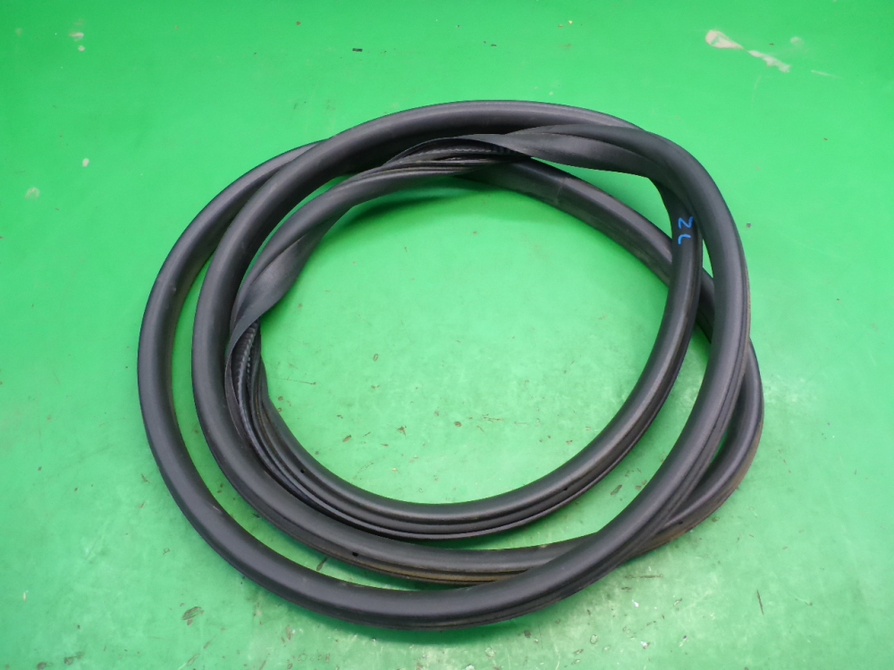 Уплотнитель двери