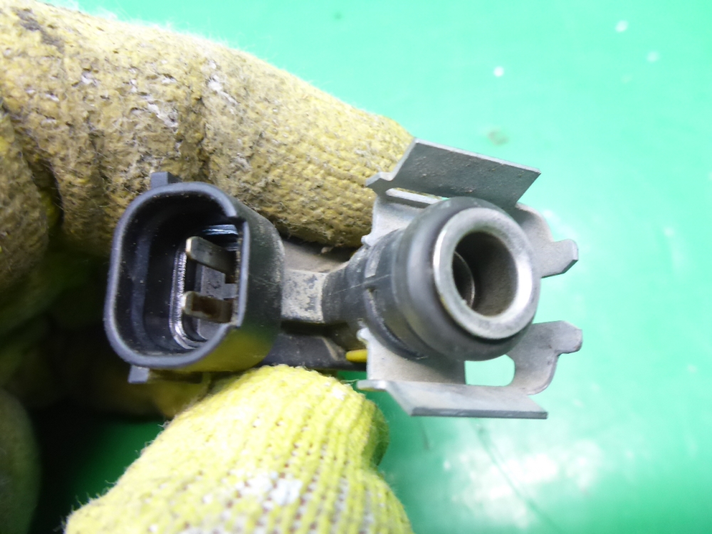 Форсунка инжекторная электрическая