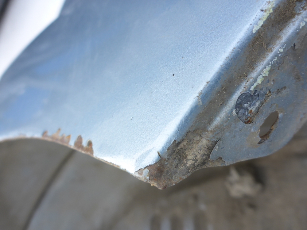 Крыло заднее левое