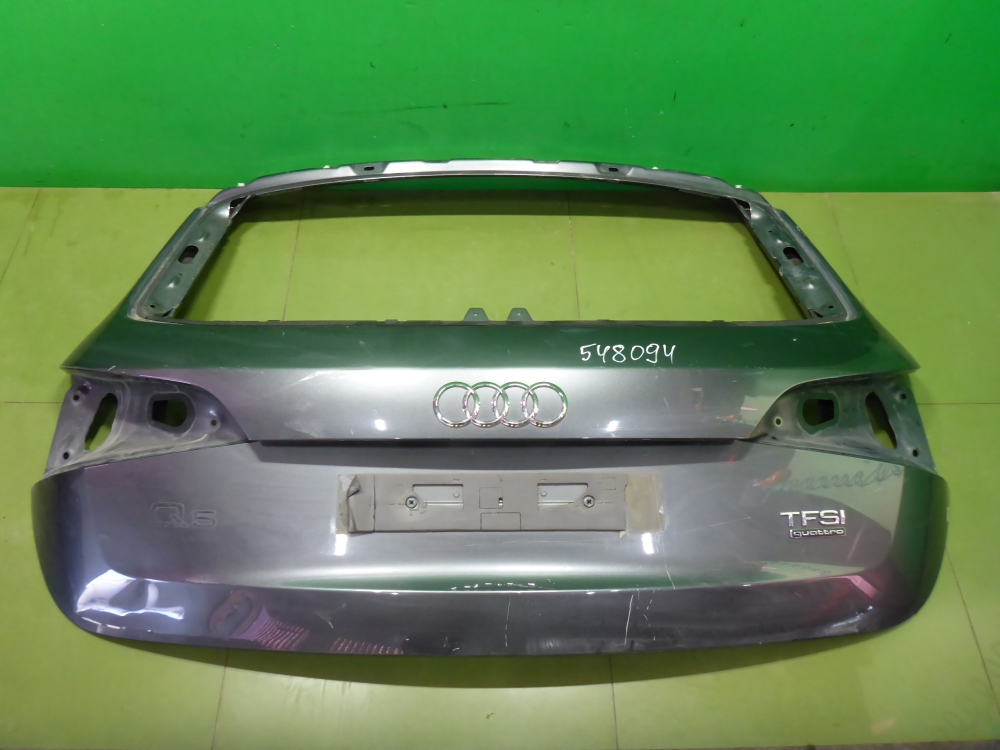 Дверь багажника