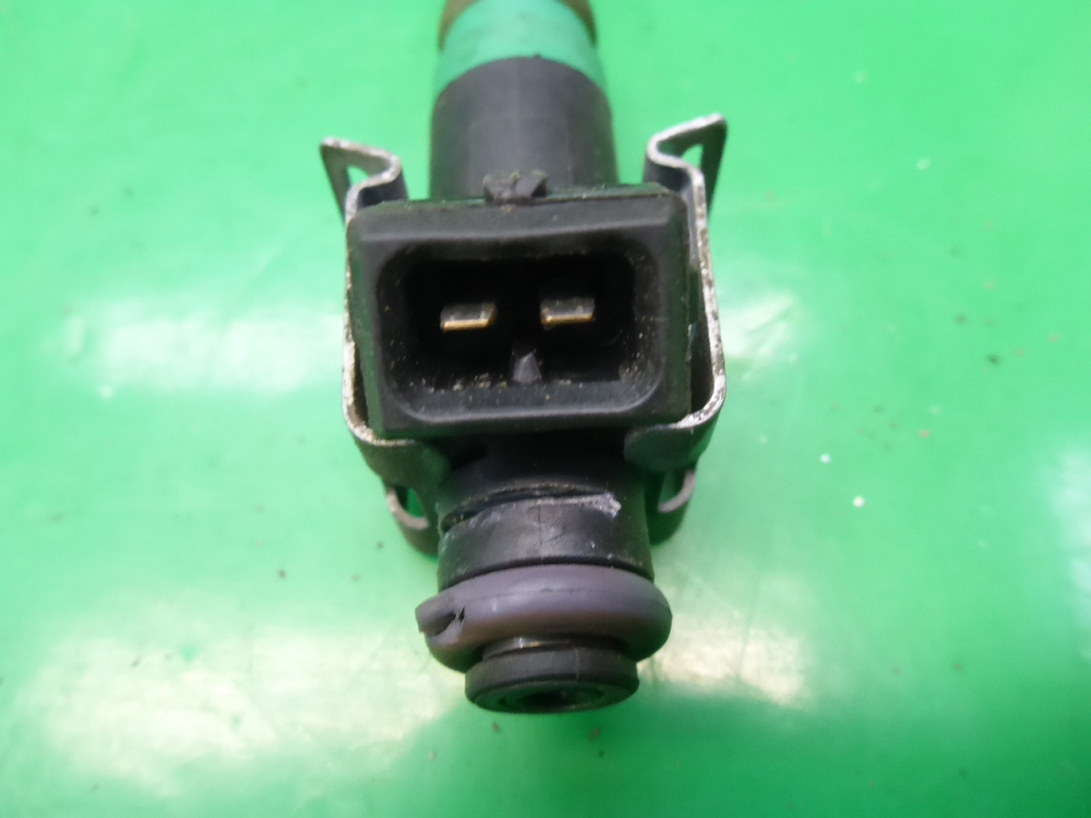 Форсунка инжекторная электрическая