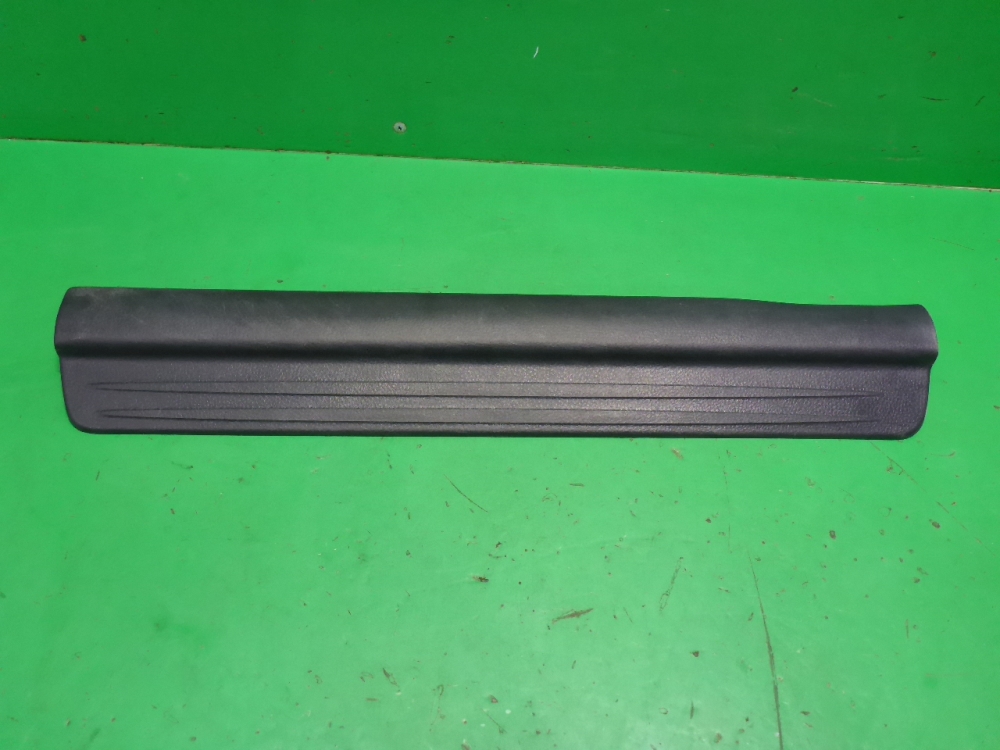 Накладка порога (внутренняя)