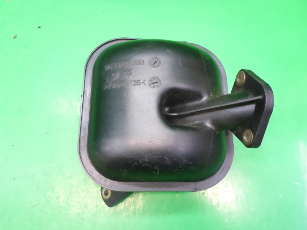 Резонатор воздушного фильтра