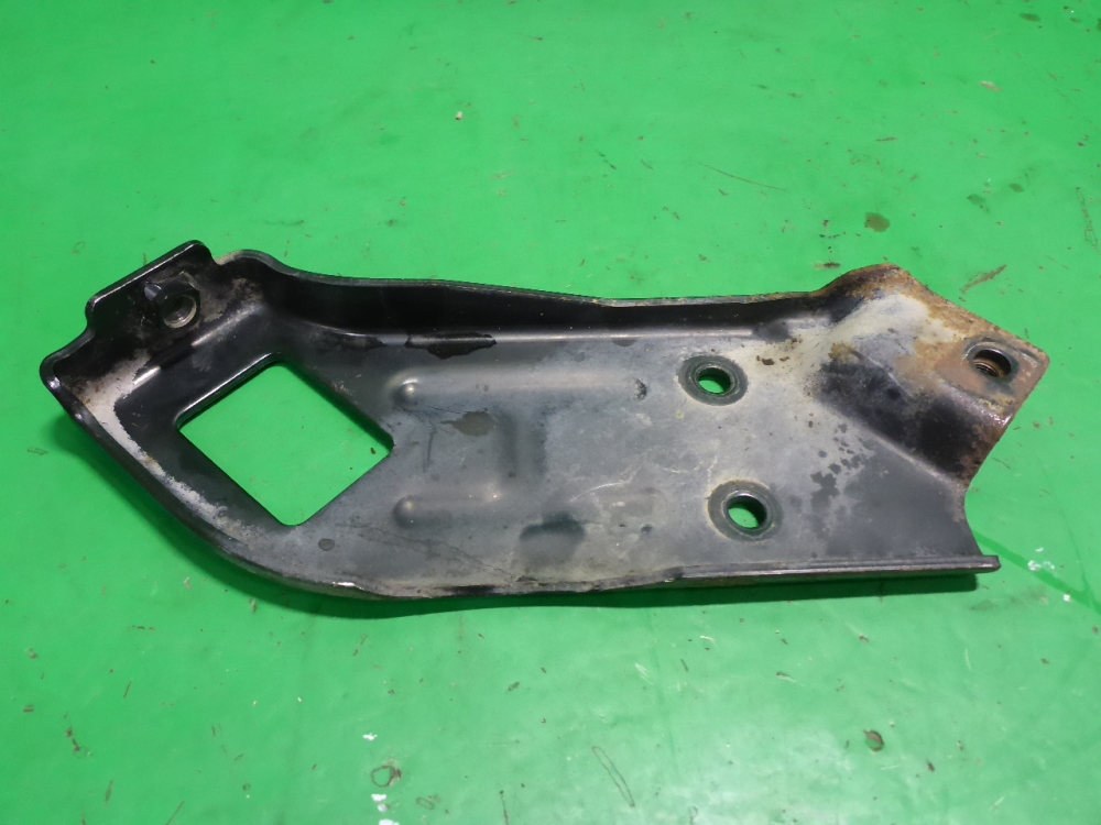 Кронштейн (сопут. товар)