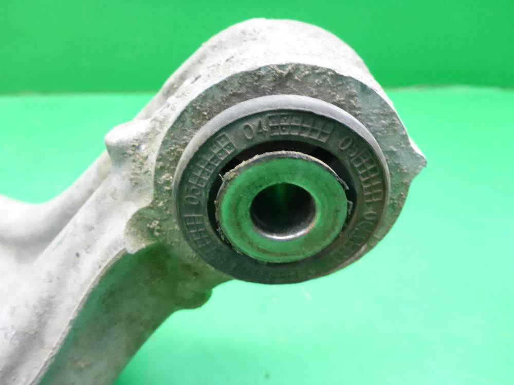 Рычаг задний верхний