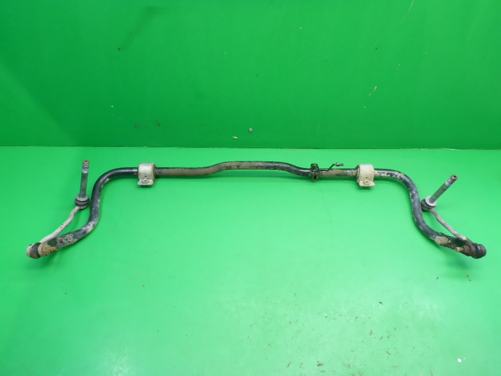 Стабилизатор передний