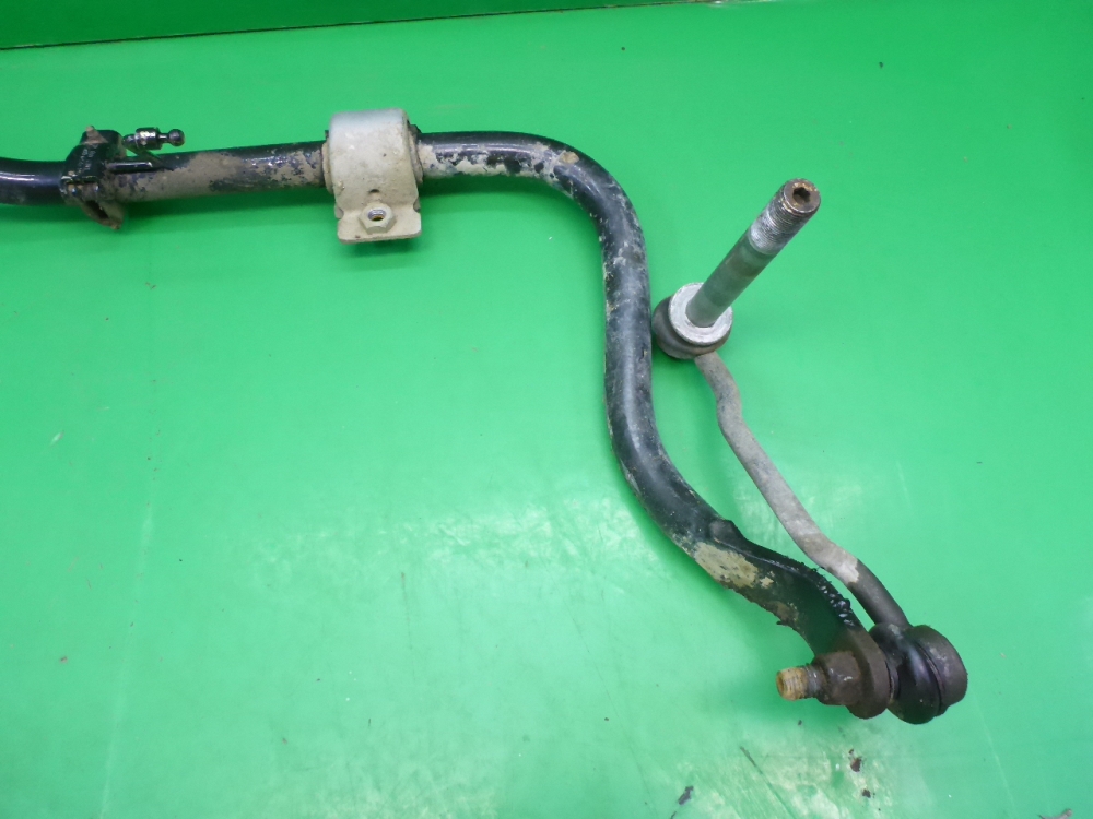 Стабилизатор передний