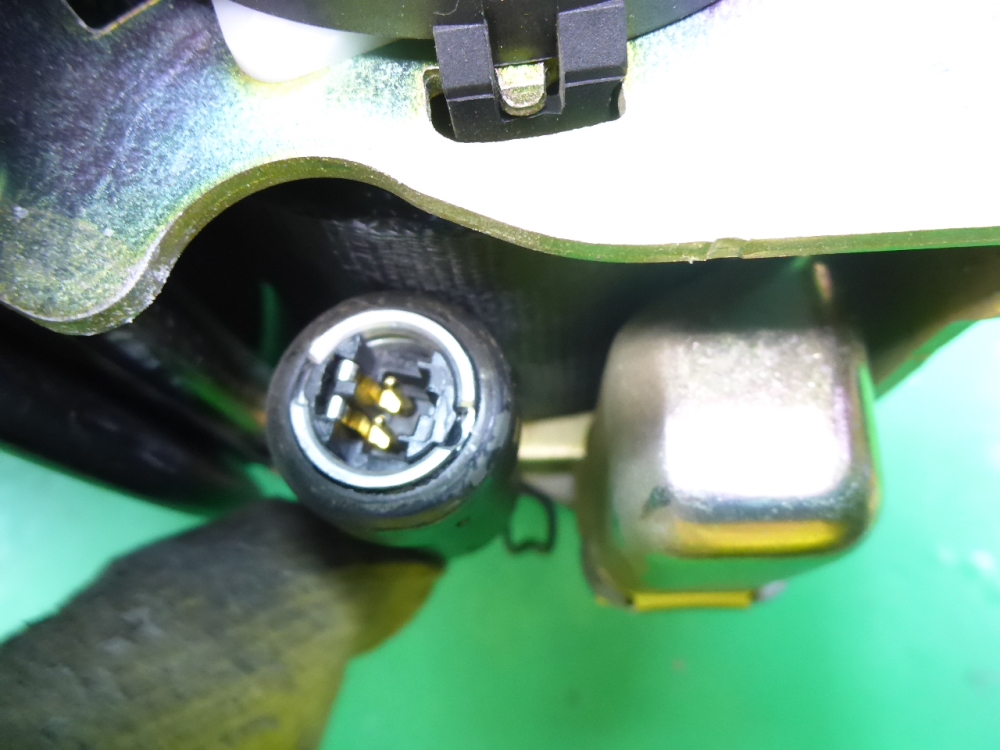 Ремень безопасности с пиропатроном