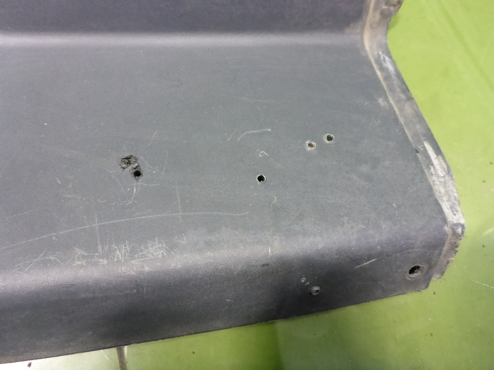 Обшивка кузова