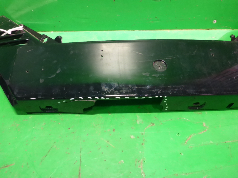 Накладка переднего бампера