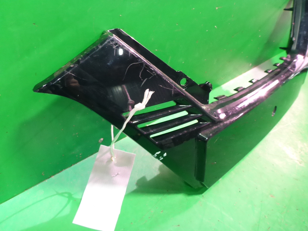 Накладка переднего бампера