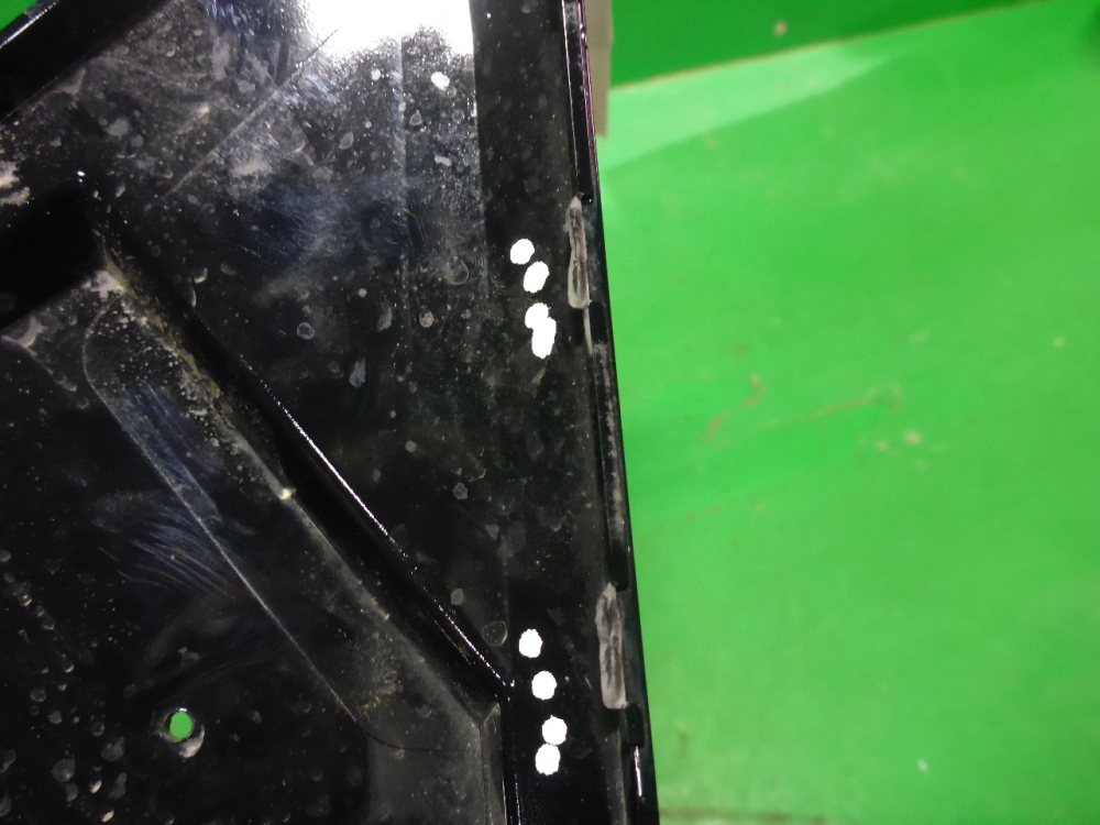 Накладка переднего бампера