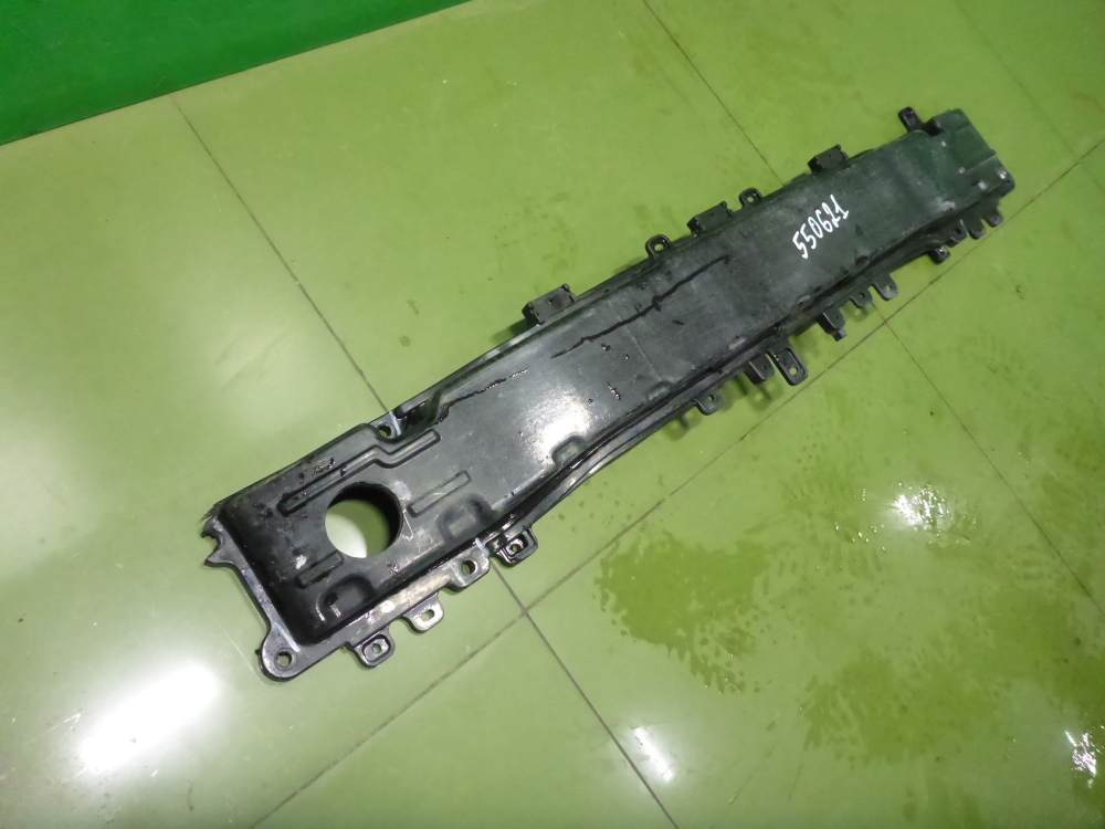 Усилитель заднего бампера