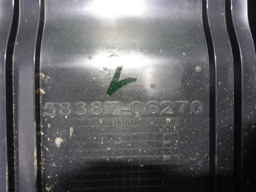 Обшивка багажника