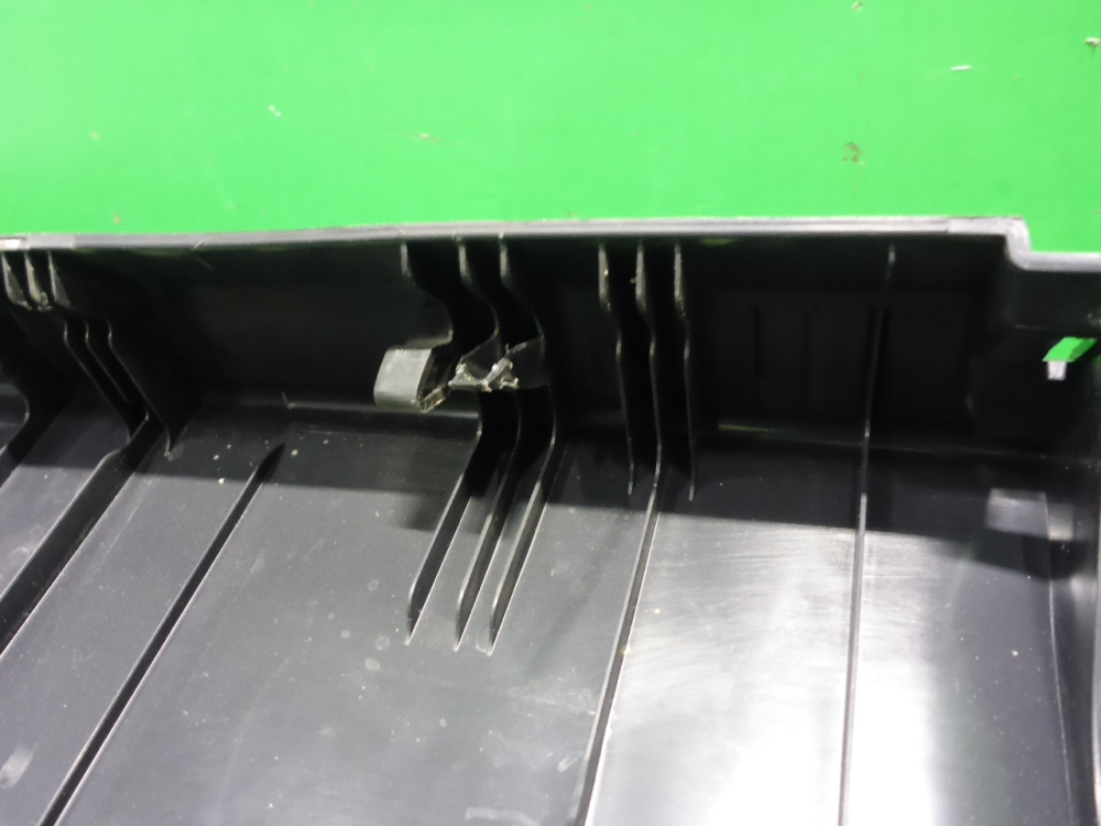 Обшивка багажника