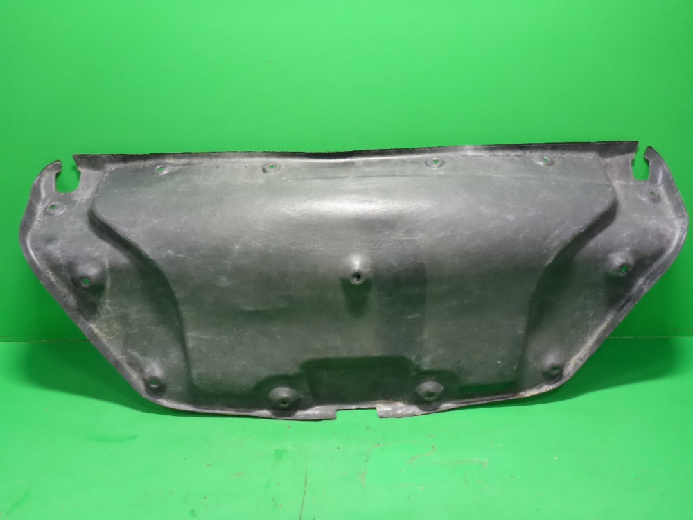 Обшивка крышки багажника