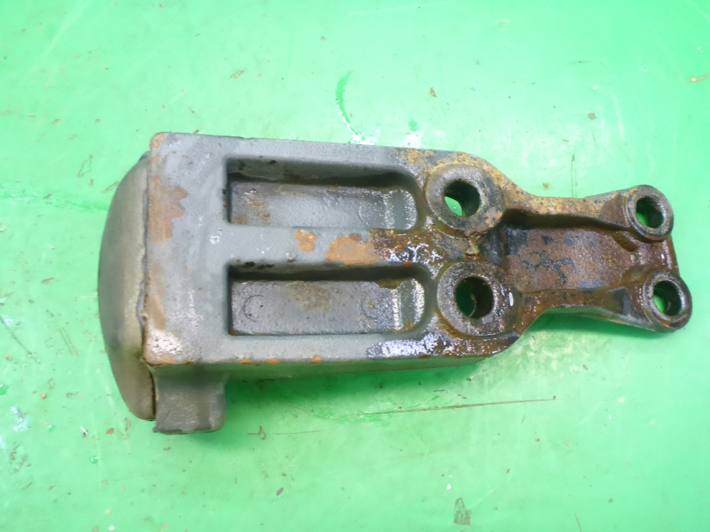 Отбойник задней рессоры