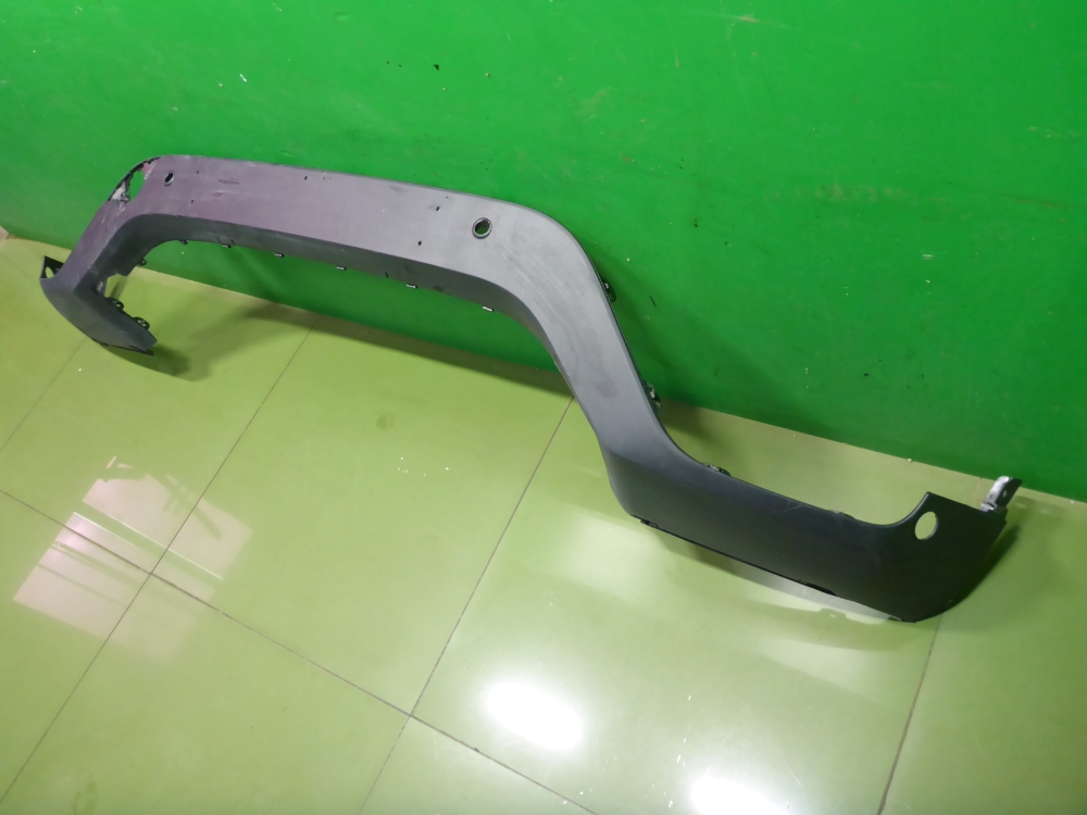 Накладка переднего бампера