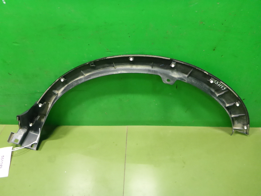 Накладка заднего крыла правого