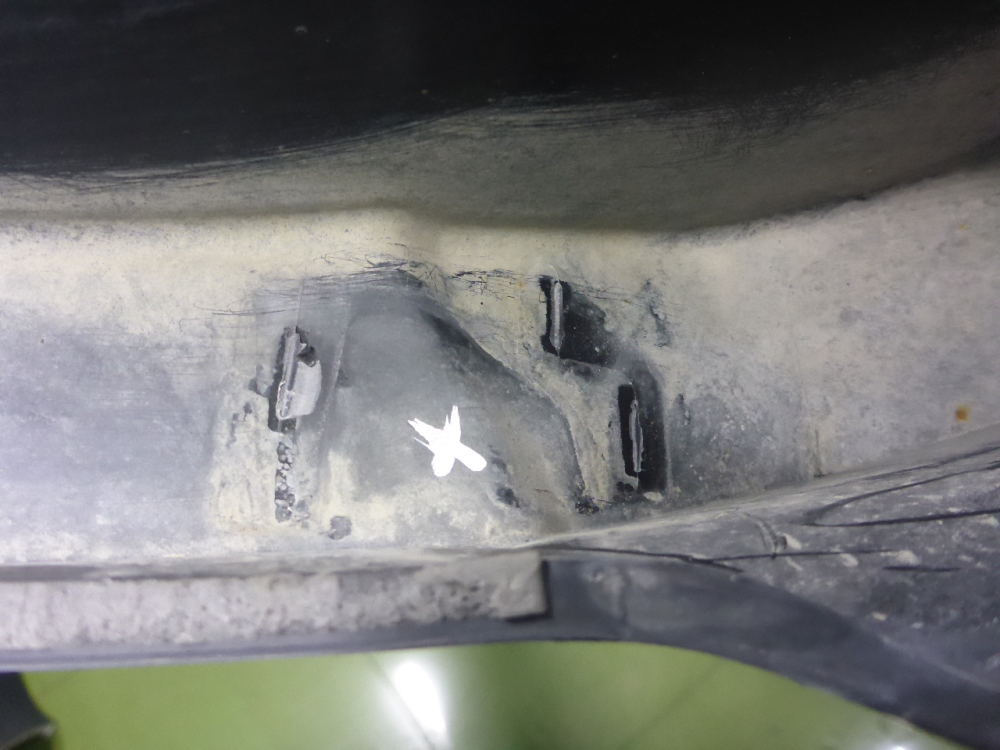 Накладка заднего крыла правого