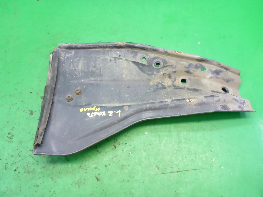 Кронштейн крепления крыла