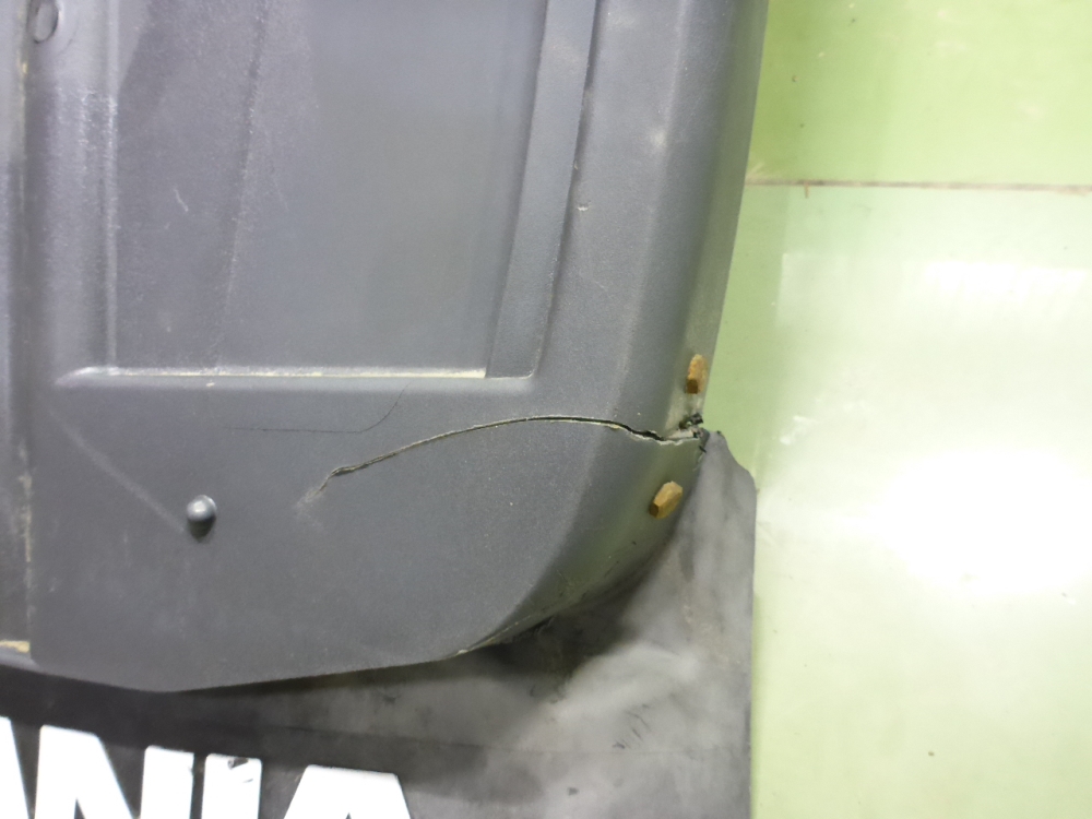 Крыло переднее правое задняя часть