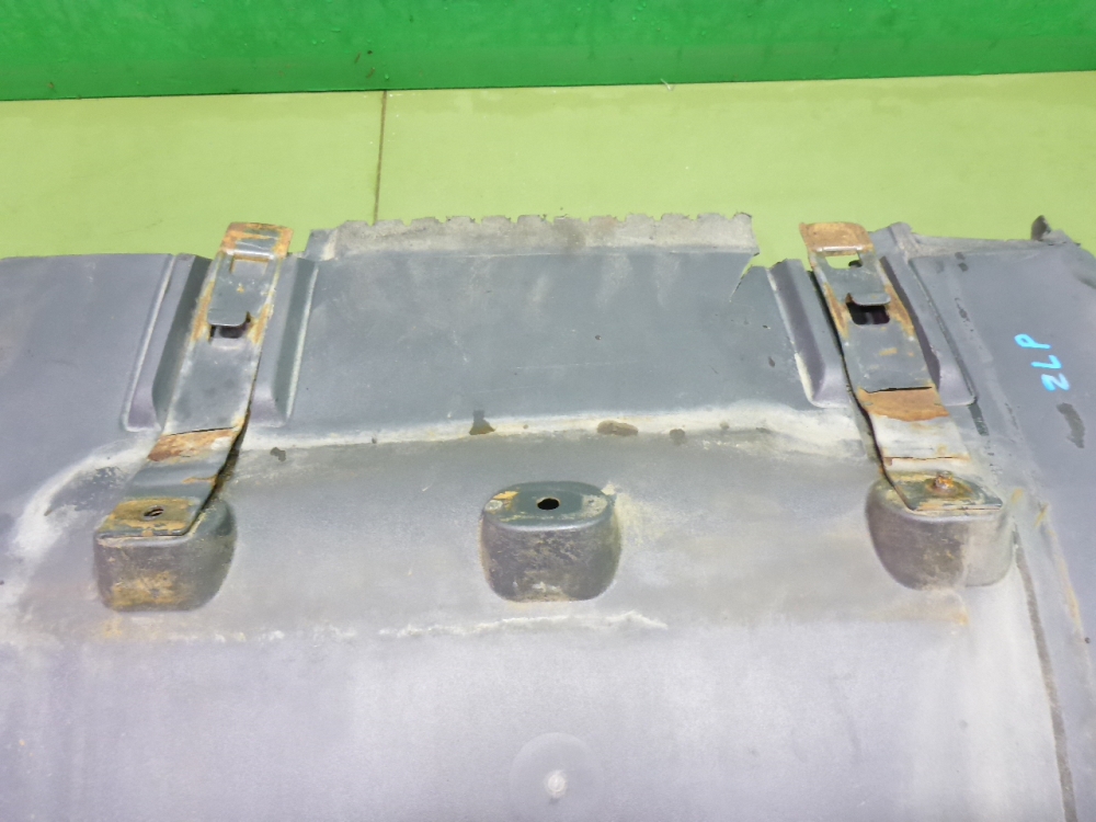 Крыло заднее передняя часть