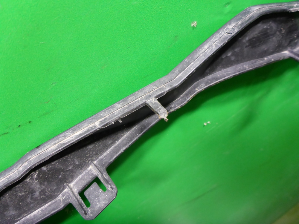 Накладка заднего бампера