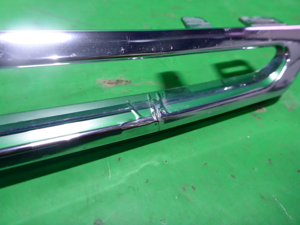 Накладка на решетку радиатора