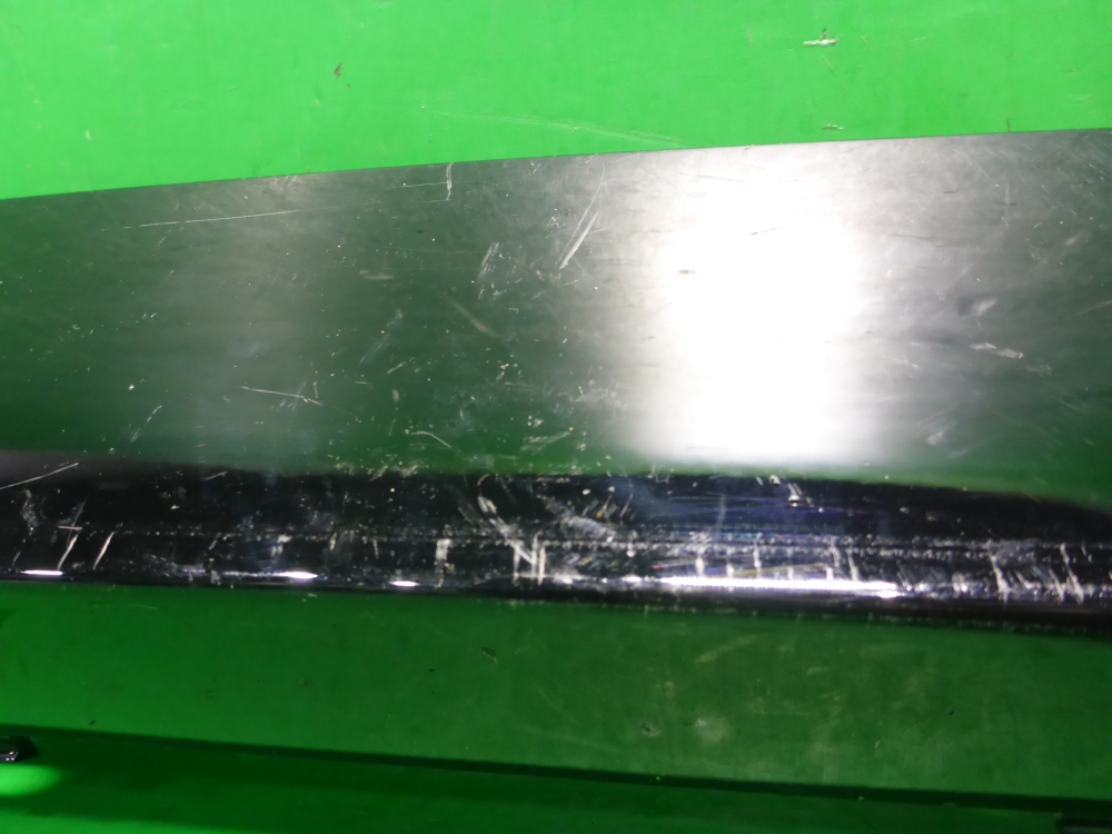 Накладка переднего бампера