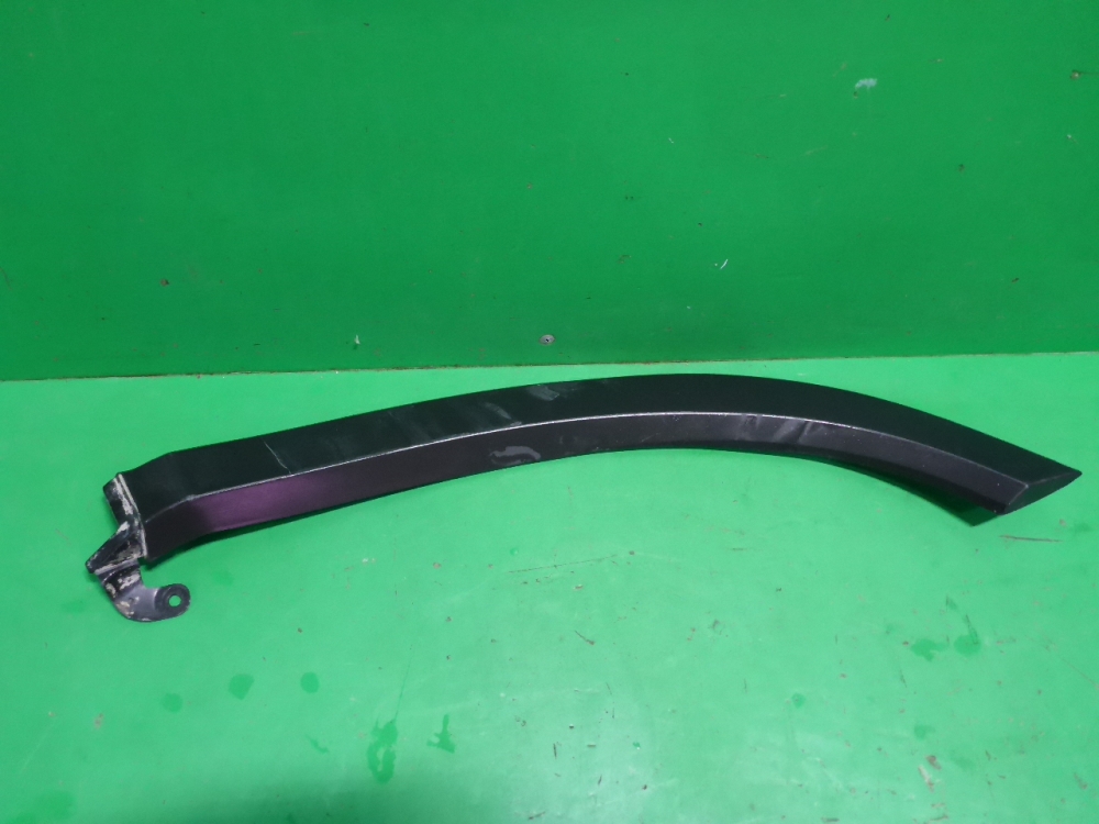 Накладка двери задней левой