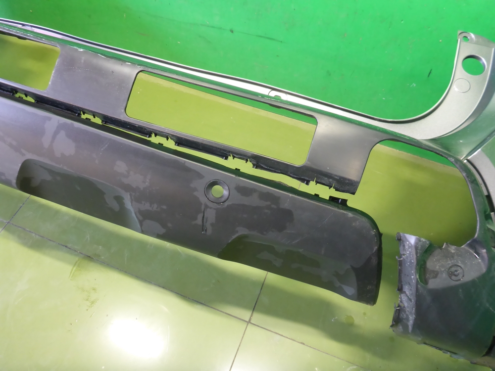 Бампер задний