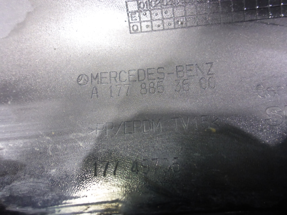 Бампер передний