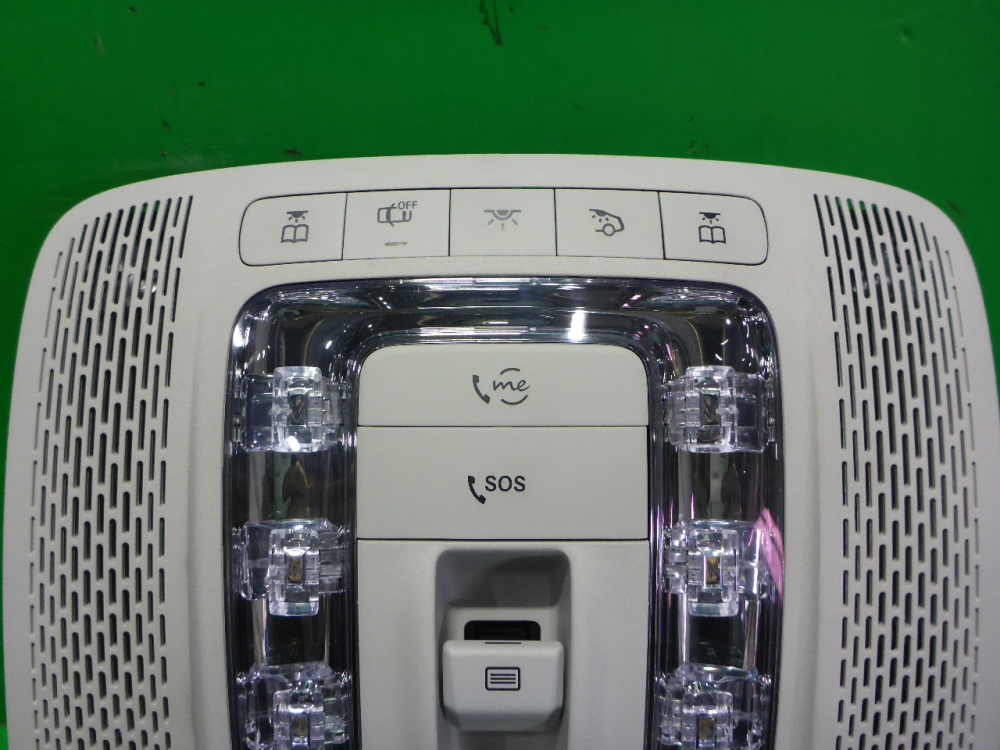 Плафон салонный