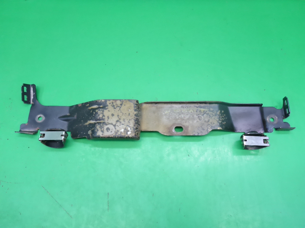 Кронштейн (сопут. товар)